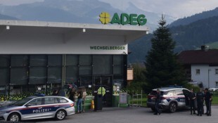 Dieser Supermarkt in Stumm im Zillertal wurden am 22. August überfallen.