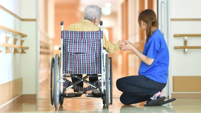 Irgendwann wird das Pflegethema für jeden von uns wichtig – ein Berufsbild, das nicht nur aus ...
