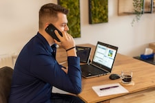 Die große Mehrheit der Arbeitnehmer will laut Studie fürs Arbeiten im Homeoffice ungern auf ...