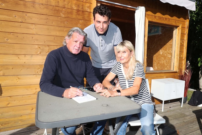 Staranwalt Dr. Alfred Boran eilt Anlagenbesitzer Felix Ebner und dessen Mutter sowie den ...