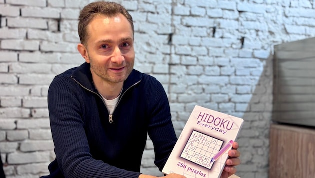 Christoph Steinkellner hat fünf Taschenbücher publiziert – „Hidoku Everyday“ ist eines davon.