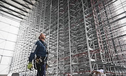 Im neuen Lager entstehen 60.000 Stellplätze.