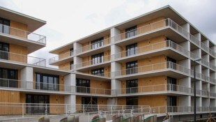 Den Pinken geht vor allem beim „Wohnen 550“ und beim Mietkauf zu wenig voran.