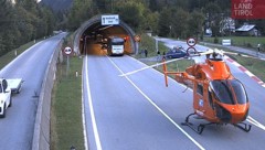 Für einen Pkw-Lenker kam jede Hilfe zu spät.