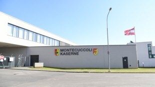 Korporal Marcel K. wollte nach Dienstschluss die Montecuccoli-Kaserne verlassen. Doch ein Alarm ...