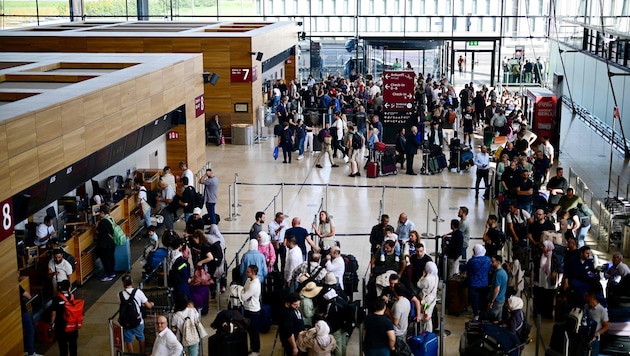 Betroffen ist die Abfertigung der Passagiere – was in Berlin-Brandenburg durch die zusätzlichen ...