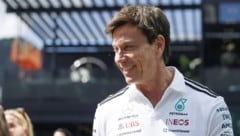 Toto Wolff freute sich mit seinem Freund James Vowles über dessen erstes Podium als Teamchef.