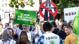 Aktivisten sind gegen den Tunnel (Archivbild)