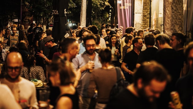 Beim Waves Vienna herrscht immer großartige Stimmung. Während der Konzerte, aber auch bei den ...