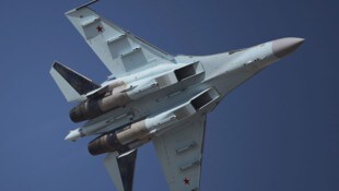 Ein russisches Kampfflugzeug