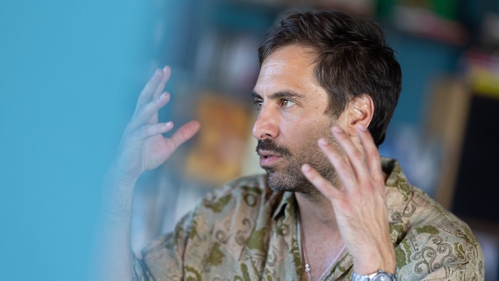 In „Glück auf den Straßen“ verarbeitet Max Giesinger alles, was ihn bewegt: Ein Album, das mit ...