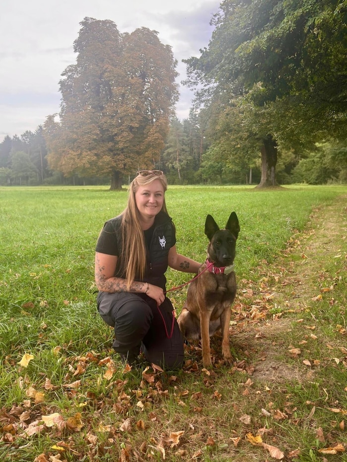 Der 34-jährigen Hundetrainerin ist Diana ans Herz gewachsen und sie investiert viel Zeit, um die ...