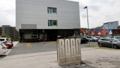 Steckt hinter dem Spendenaufruf eine Betrügerin? Die Polizei ermittelt in dem Fall.