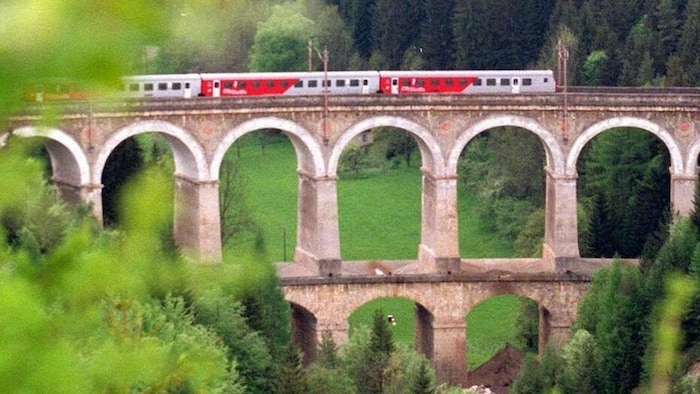 Die alte Semmeringbahn soll weiter in Betrieb bleiben.