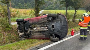 In Empersdorf überschlug sich ein 20-jähriger Lenker mehrmals.