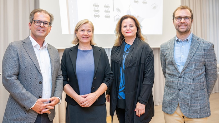 Präsentierten am Mittwoch die Studie: Wolfgang Feigl, Judith Schwentner, Claudia Holzer und ...