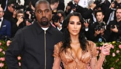 Kim Kardashian reichte 2021 die Scheidung von Kanye West ein. Seit 2022 sind die beiden ...