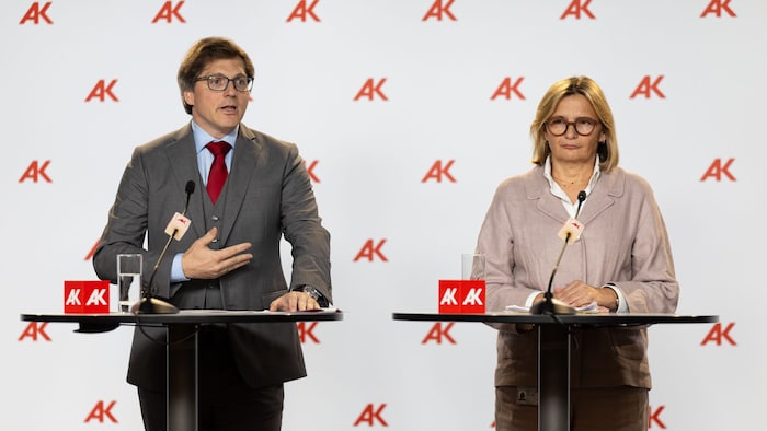 Der Chefjurist und Bereichsleiter für arbeitsrechtliche Beratung, Ludwig Dvořák und Andrea ...