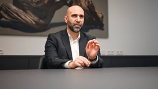 Ahmad Mansour ist ein Psychologe und Autor, arabisch-palästinensischer Herkunft.
