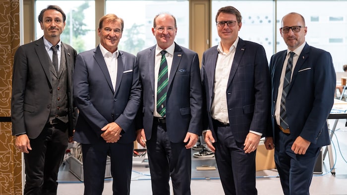 Studienautor Ewald Verhounig, Herbert Brunner, Landesinnungsmeister Mechatroniker, AT ...