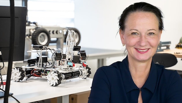 Stefanie Lindstaedt ist Gründungspräsidentin der Digitaluni in Linz. In Laboren arbeiten ...
