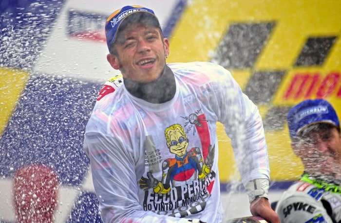 Bei Rossis Titel waren 2002 erst 12 von 16 Rennen gefahren – Rekord!