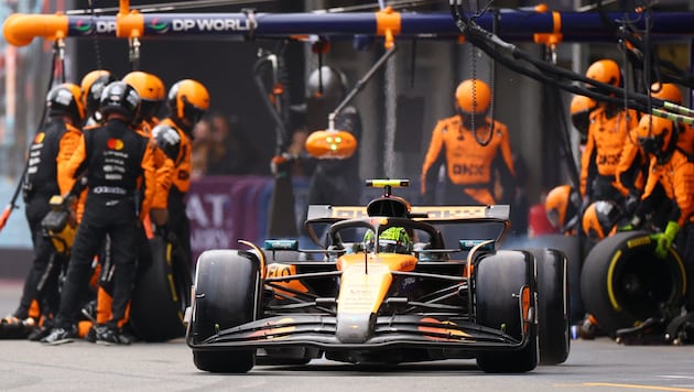 In Baku ließ McLaren beim Boxenstopp wertvolle Sekunden liegen.
