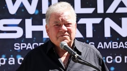 Der Schauspieler, weltbekannt als Captain James T. Kirk, musste nach einem medizinischen Notfall ...