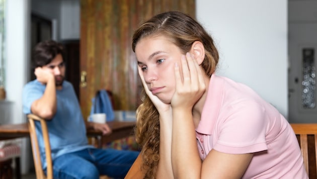 Destruktives Schweigen verhindert jegliche Lösung und ruft beim Gegenüber Gefühle der ...