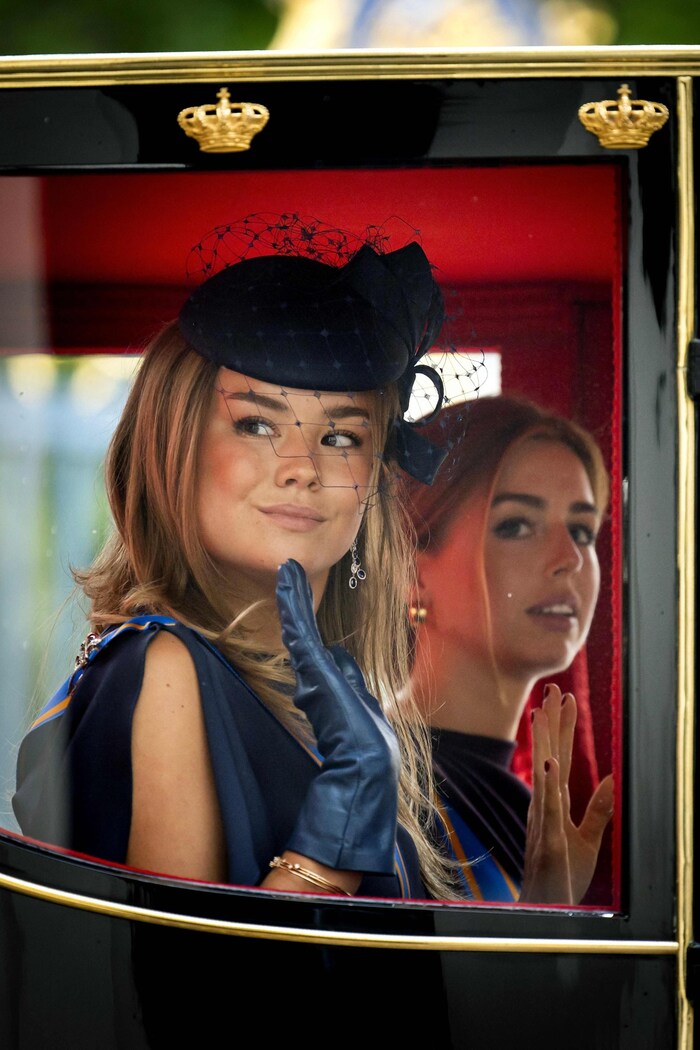 Die royalen Schwestern Prinzessin Ariane und Prinzessin Alexia am Prinsjesdag.