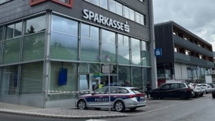 Der 23-Jährige überfiel im Mai diese Bank in Fügen im Tiroler Zillertal.