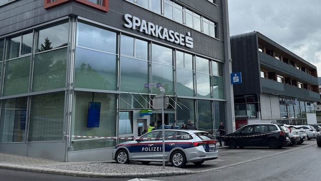 Der 23-Jährige überfiel im Mai diese Bank in Fügen im Tiroler Zillertal.