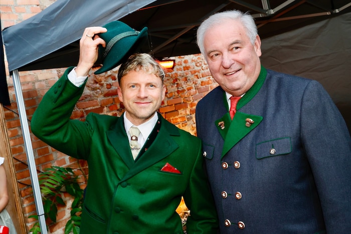Willi Gabalier und Alt-LH Hermann Schützenhöfer