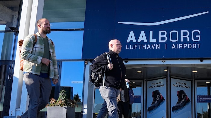 Der Luftraum am Flughafen Aalborg wurde nach den Drohnensichtungen vorübergehend gesperrt.