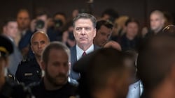 James Comey werden Falschaussage und die Behinderung einer Untersuchung des Kongresses ...