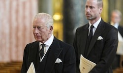 Prinz William ist nach Schottland geflogen, um Zeit mit seinem Vater König Charles zu ...