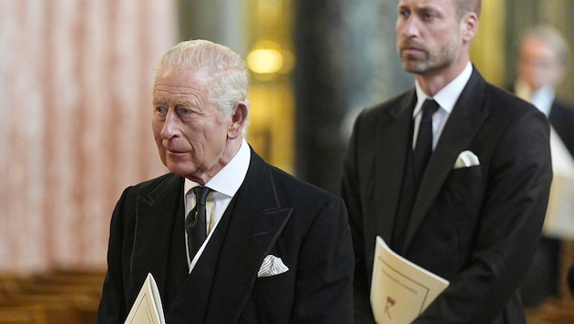 Prinz William ist nach Schottland geflogen, um Zeit mit seinem Vater König Charles zu ...