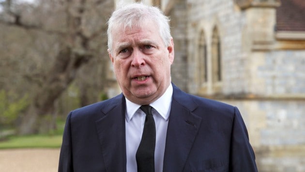 Prinz Andrew heißt bald Andrew Mountbatten-Windsor.