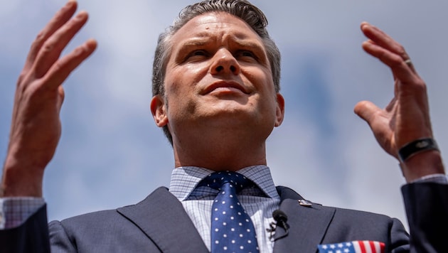 Hegseth ist ein ehemaliger Moderator des Senders Fox News.