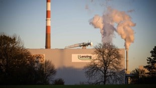 Beim Faserhersteller Lenzing dürfte ein großes Sparpaket bevorstehen.