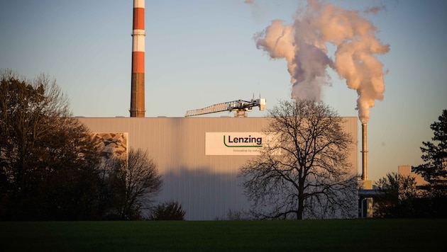 Beim Faserhersteller Lenzing dürfte ein großes Sparpaket bevorstehen.