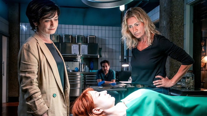 Katharina Stemberger als Chefinspektorin Johanna „Joe“ Haizinger, Angelika Niedetzky als ...