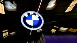 Auch im Jahr 2024 rief BMW wegen Brandgefahr durch eine defekte Wasserpumpe weltweit Fahrzeuge ...