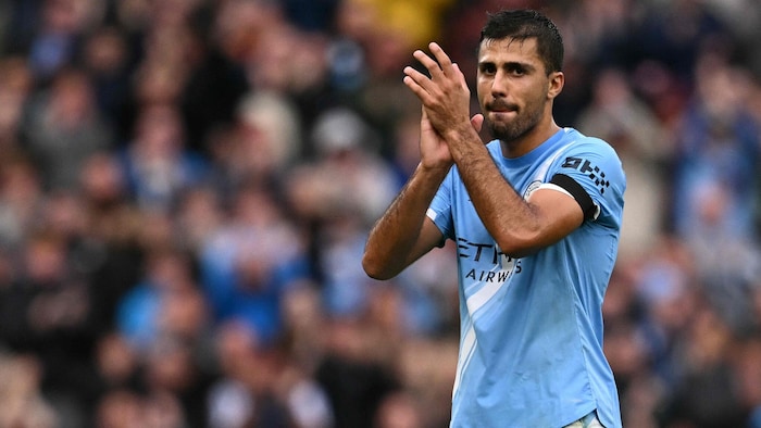 Rodri im ManCity-Dress
