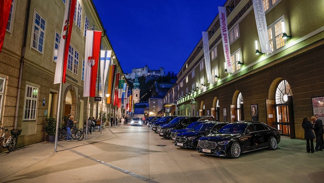 Die Hofstallgasse bei Nacht