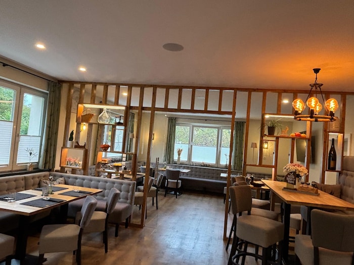 Modern und schick ist die Einrichtung im Landgasthaus „Hauswirtschaft“.