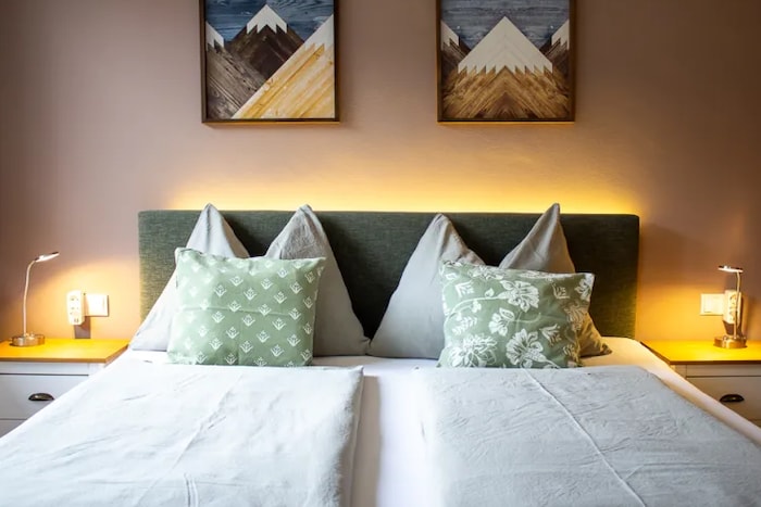 Gästezimmer stehen für Nächtigungen bereit.