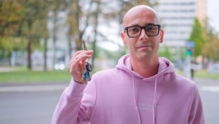 Dominik Grünbart hat so seine Probleme wegen eines Wohnungsschlosses.