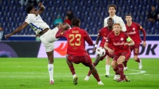 Bidstrup (re.) machte ein starkes Spiel gegen Porto.