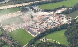 Erst im August kam es in einem Recyclinghof im Tiroler Pill zu einem Großbrand.